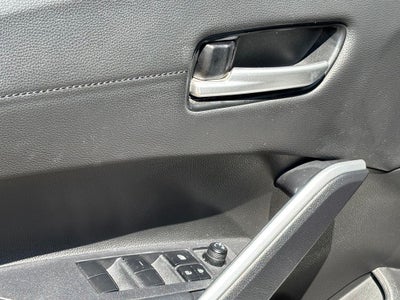 2023 Toyota Corolla Cross Hybrid XSE