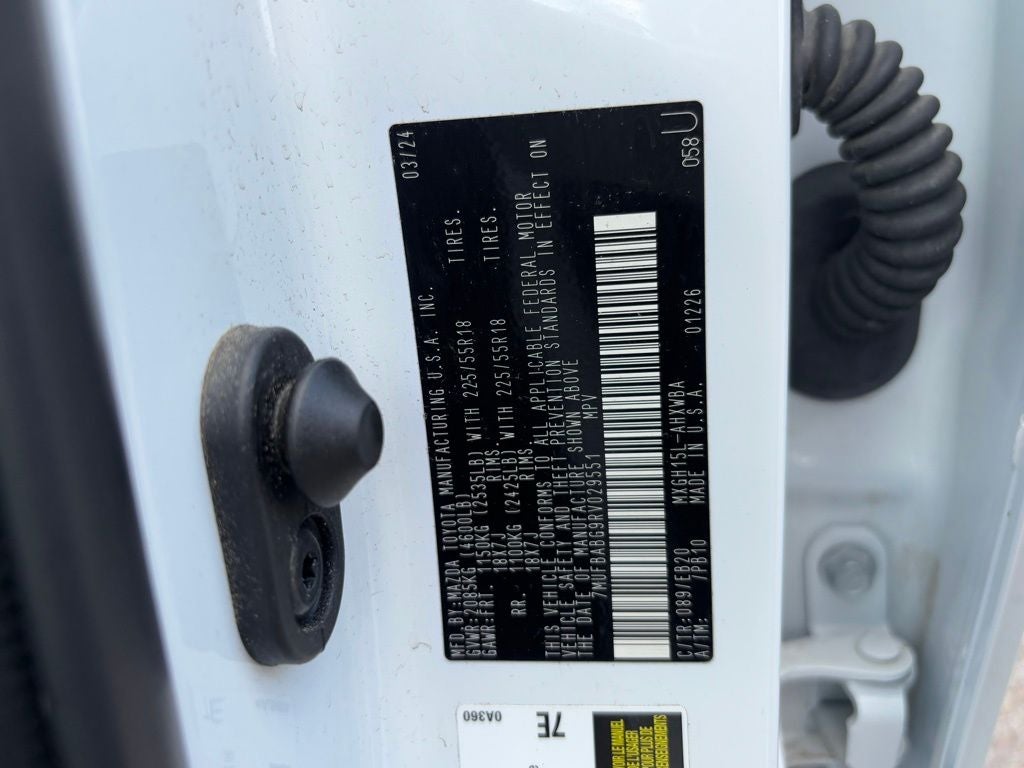 2024 Toyota Corolla Cross Hybrid XSE