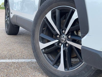 2024 Toyota Corolla Cross Hybrid XSE