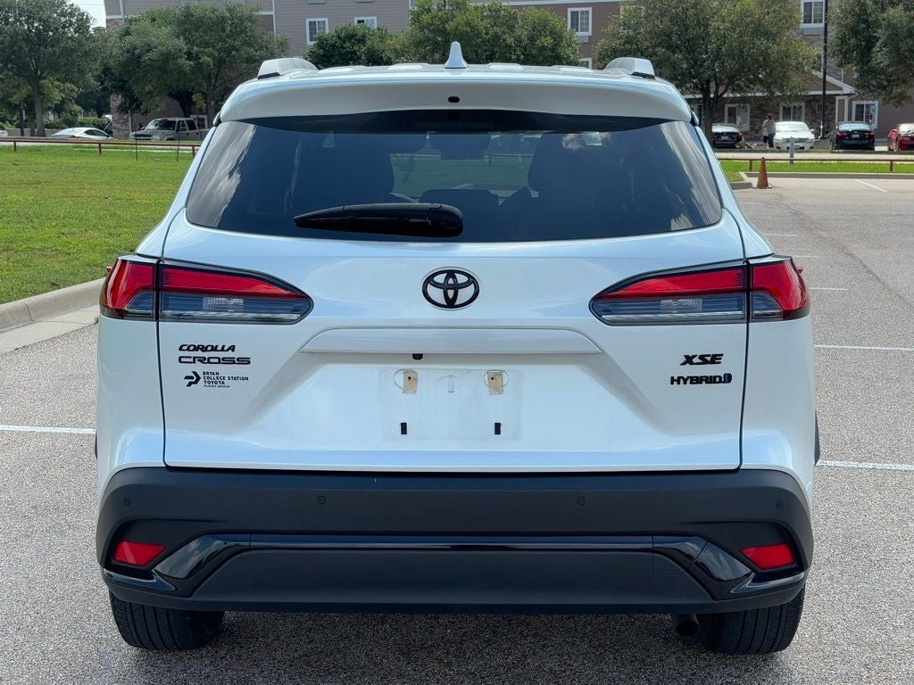 2024 Toyota Corolla Cross Hybrid XSE