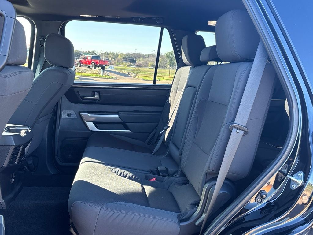 2025 Toyota Sequoia SR5