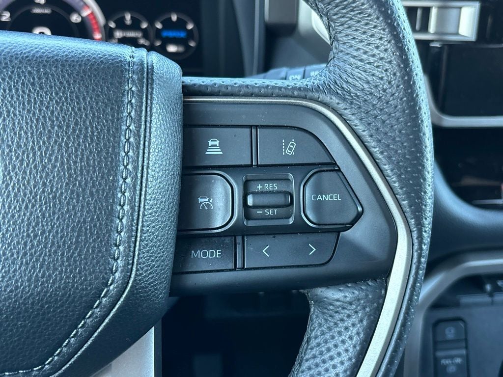 2025 Toyota Sequoia SR5