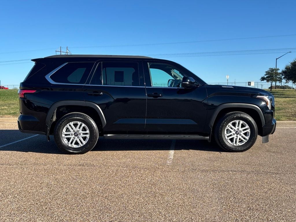 2025 Toyota Sequoia SR5