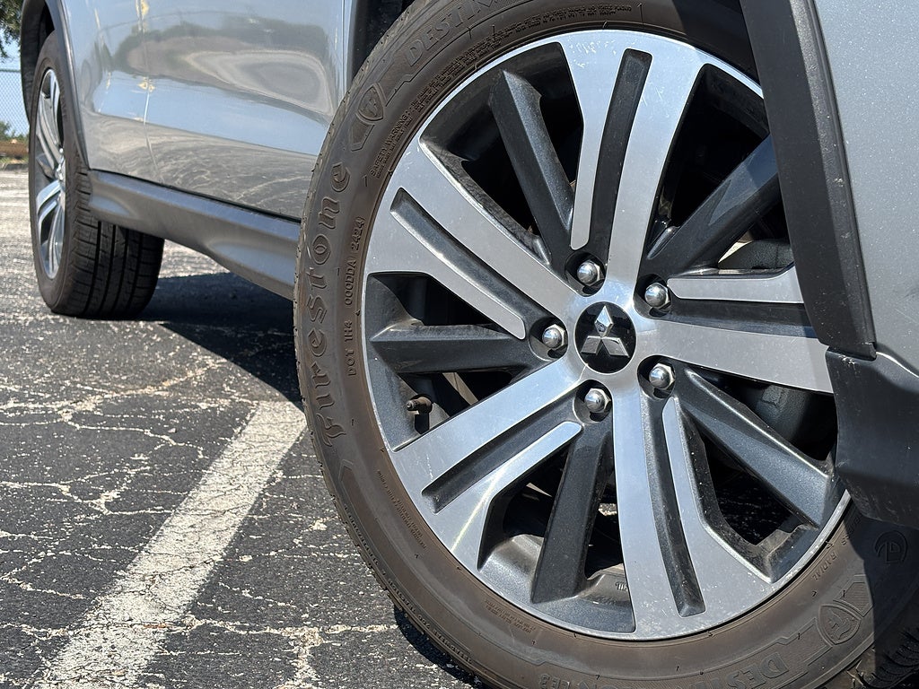 2024 Mitsubishi Outlander Sport ES