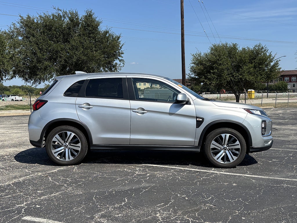 2024 Mitsubishi Outlander Sport ES