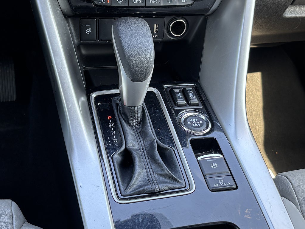 2024 Mitsubishi Eclipse Cross SEL