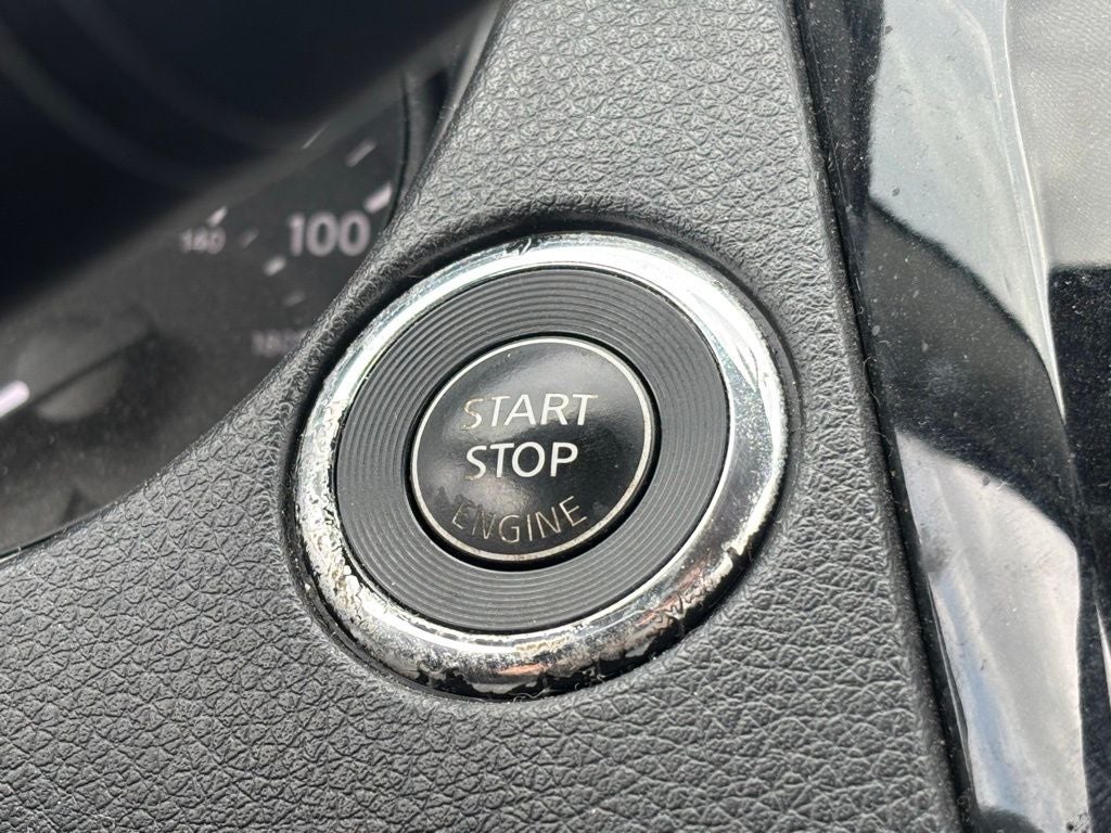 2017 Nissan Rogue Sport SL