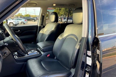 2024 INFINITI QX80 LUXE