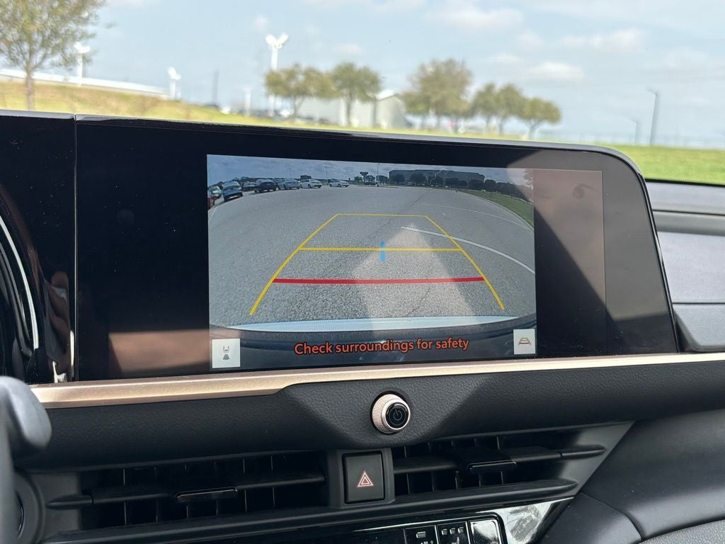 2024 Toyota Crown XLE