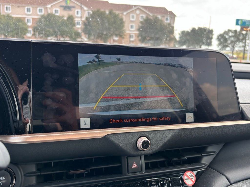 2024 Toyota Crown XLE