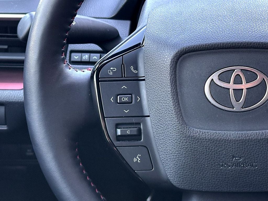 2025 Toyota Prius Plug-In Hybrid SE