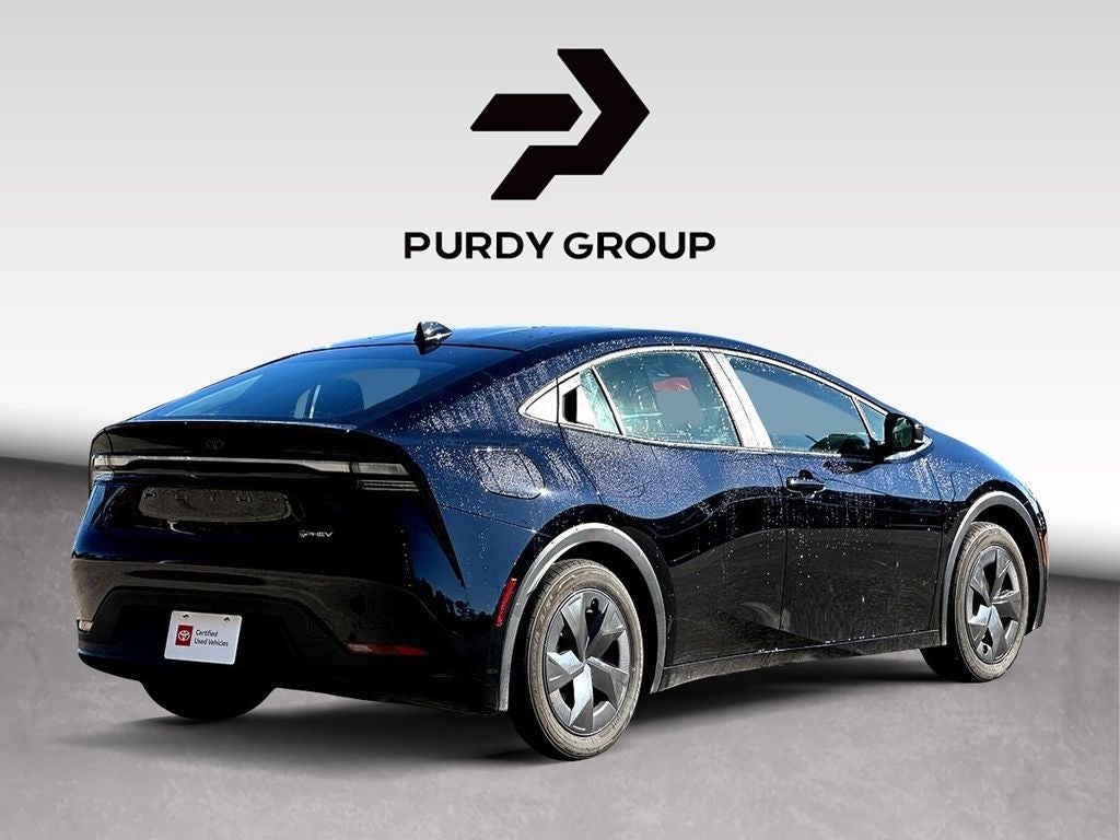 2025 Toyota Prius Plug-In Hybrid SE