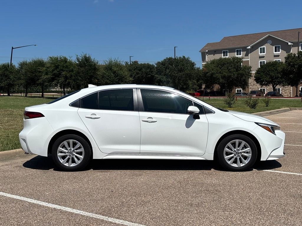 2026 Toyota Corolla Hybrid XLE