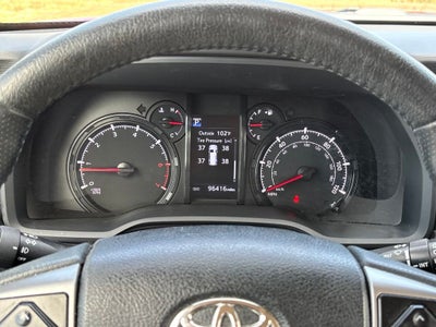 2023 Toyota 4Runner SR5