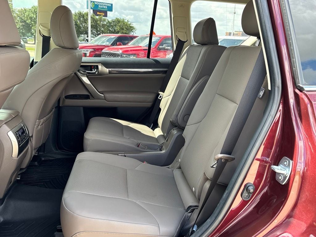 2020 Lexus GX Base