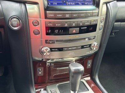 2013 Lexus LX 570
