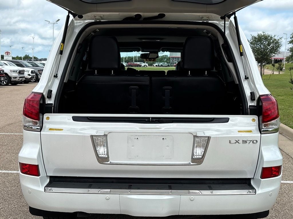 2013 Lexus LX 570