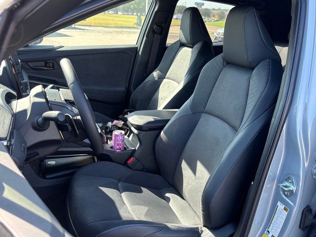 2026 Toyota C-HR XSE