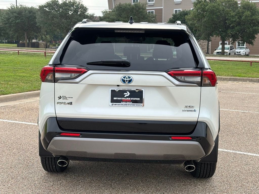 2021 Toyota RAV4 Hybrid XSE