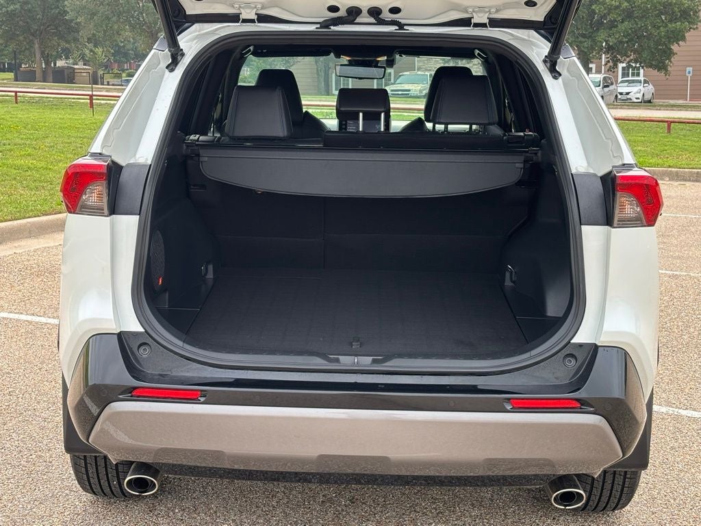 2021 Toyota RAV4 Hybrid XSE