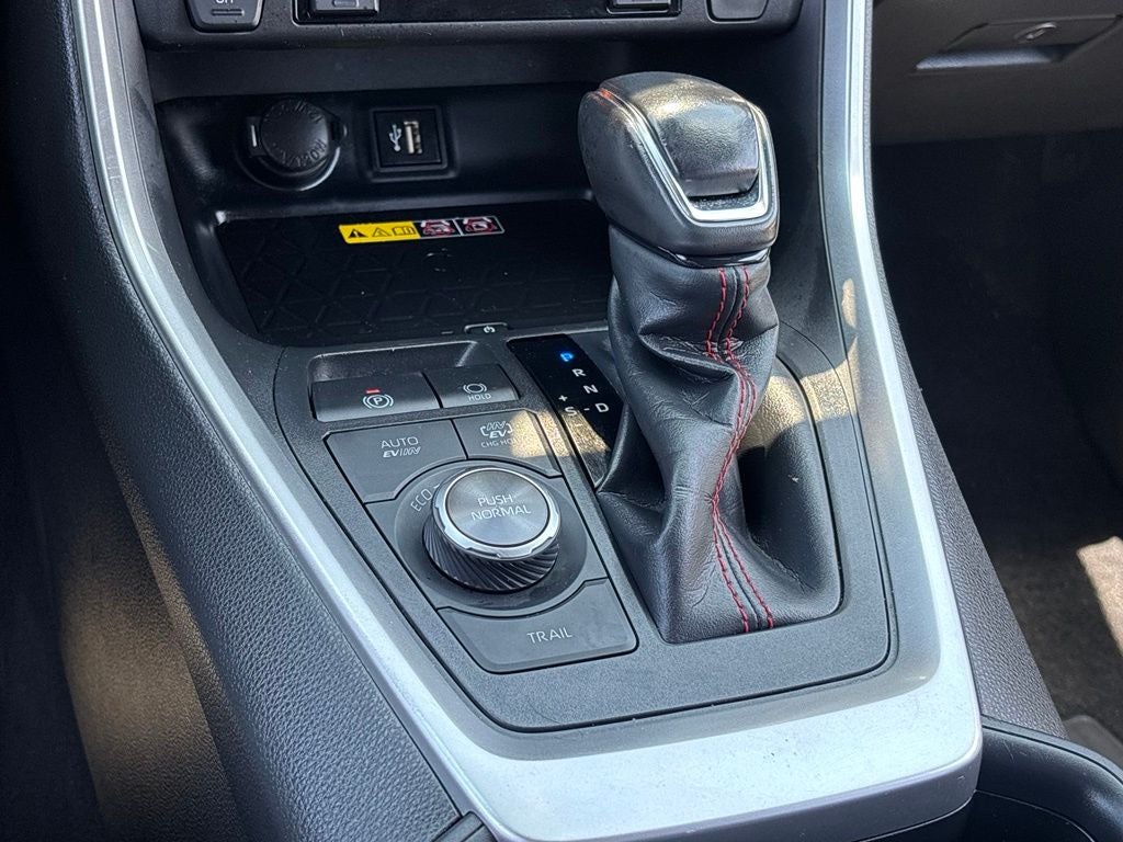 2024 Toyota RAV4 Prime XSE