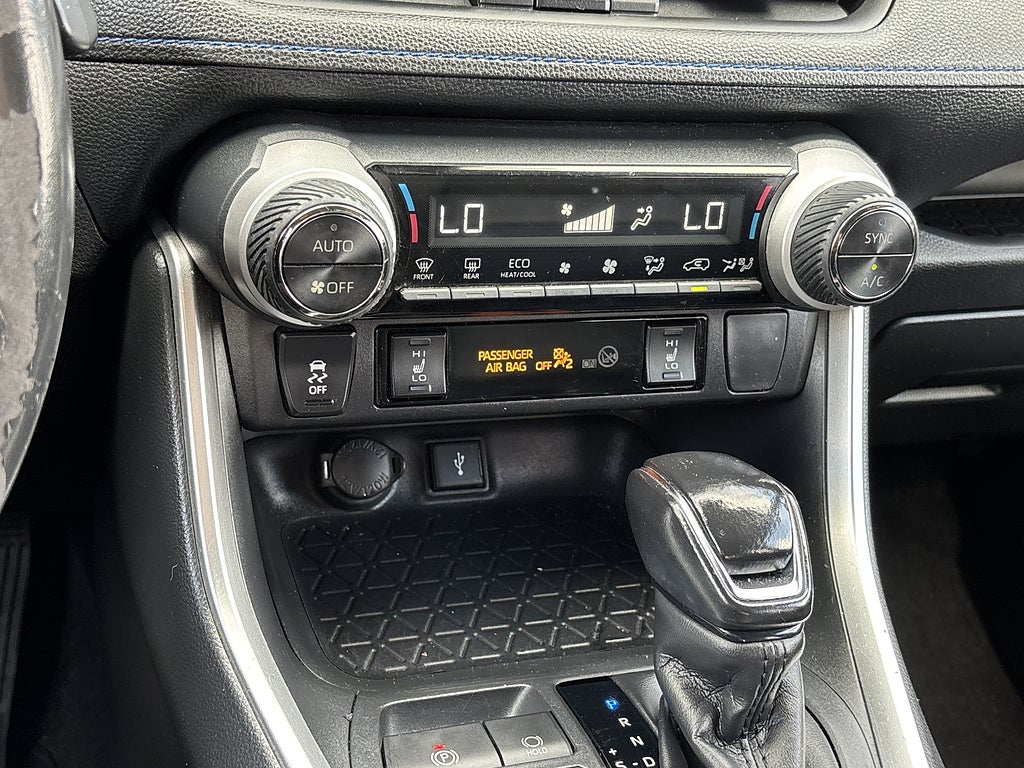 2020 Toyota RAV4 AWD XSE 4dr SUV