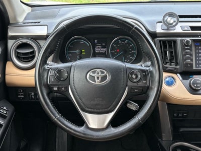 2018 Toyota RAV4 Hybrid XLE