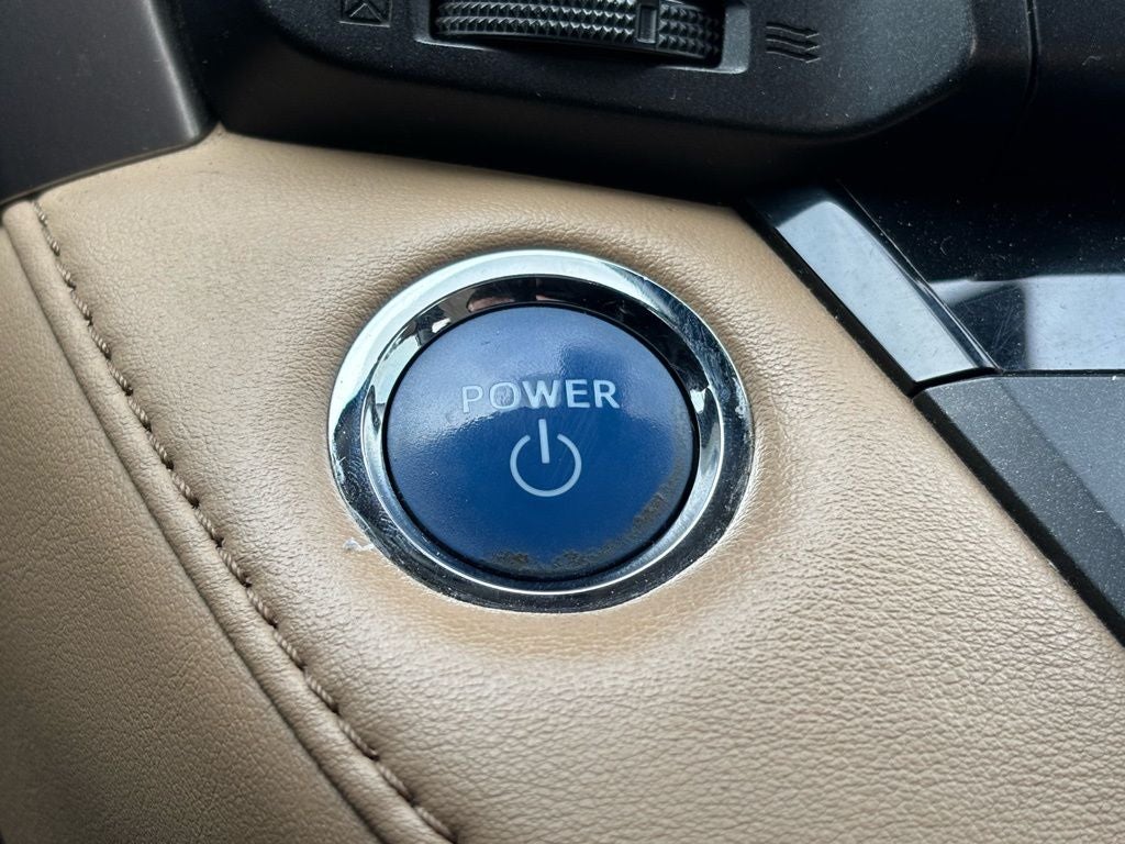 2018 Toyota RAV4 Hybrid XLE