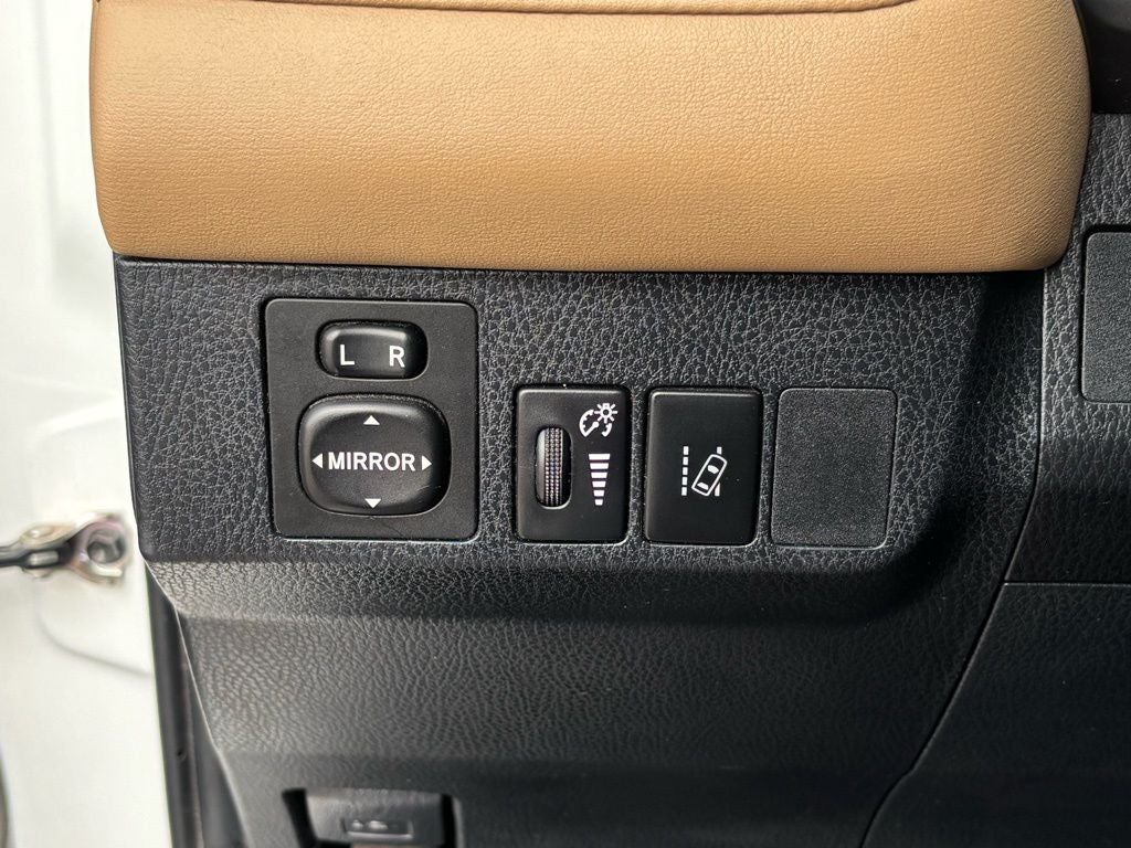 2018 Toyota RAV4 Hybrid XLE