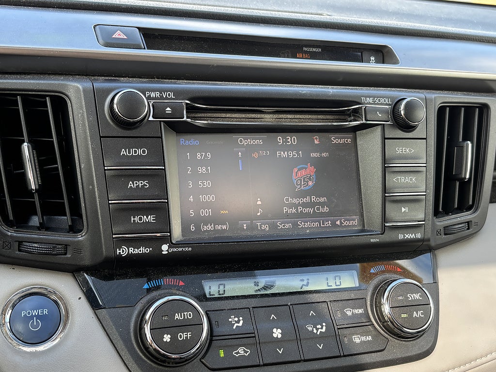 2016 Toyota RAV4 Hybrid XLE
