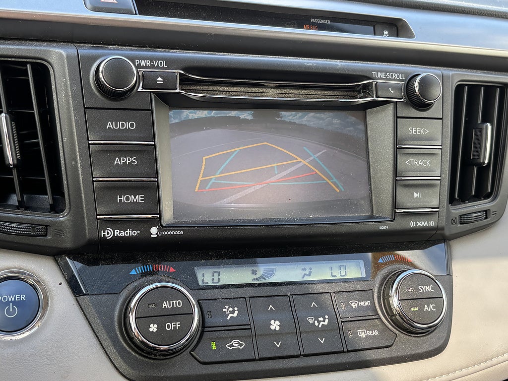 2016 Toyota RAV4 Hybrid XLE