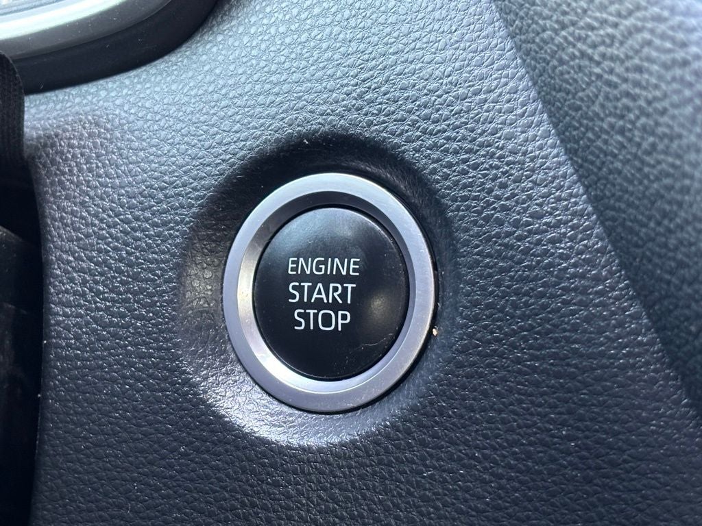 2024 Toyota Corolla Hatchback SE