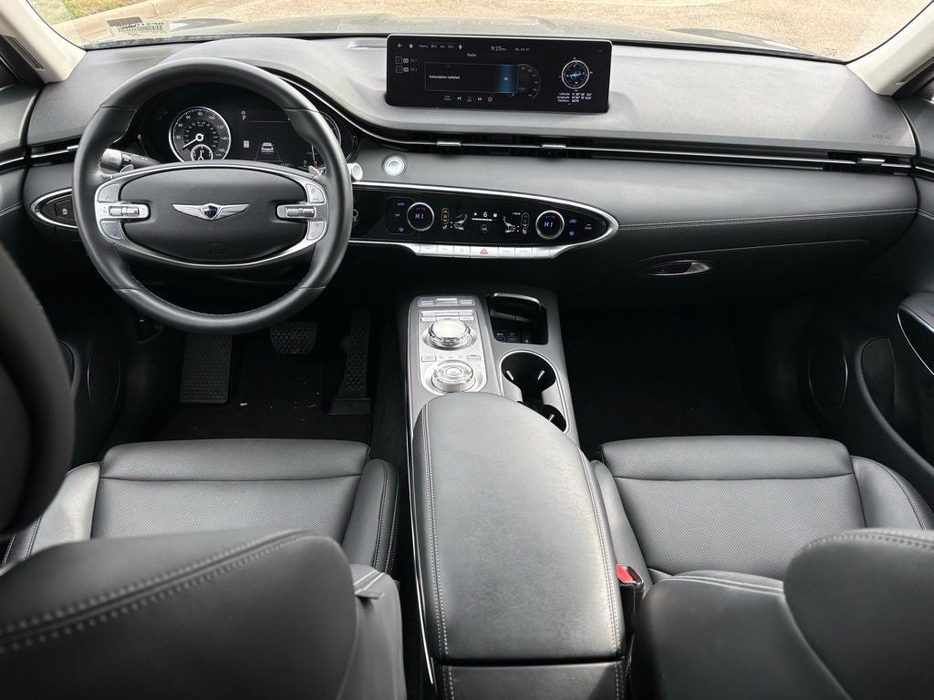 2025 Genesis GV70 2.5T