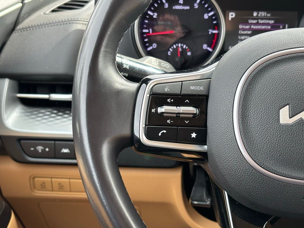 2024 Kia Carnival LX