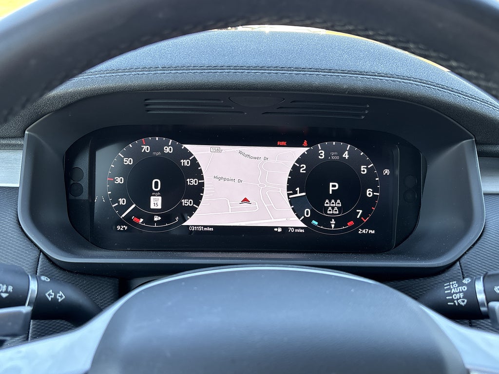 2024 Land Rover Discovery P300 Dynamic SE