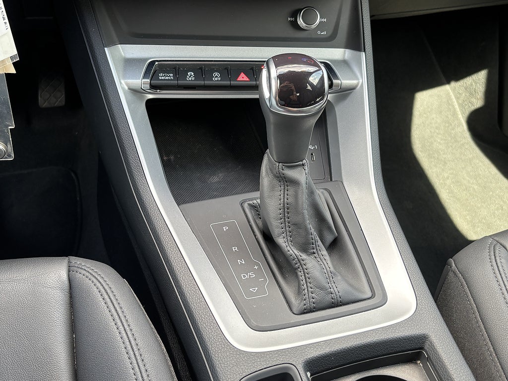 2025 Audi Q3 quattro S line Premium 45 TFSI