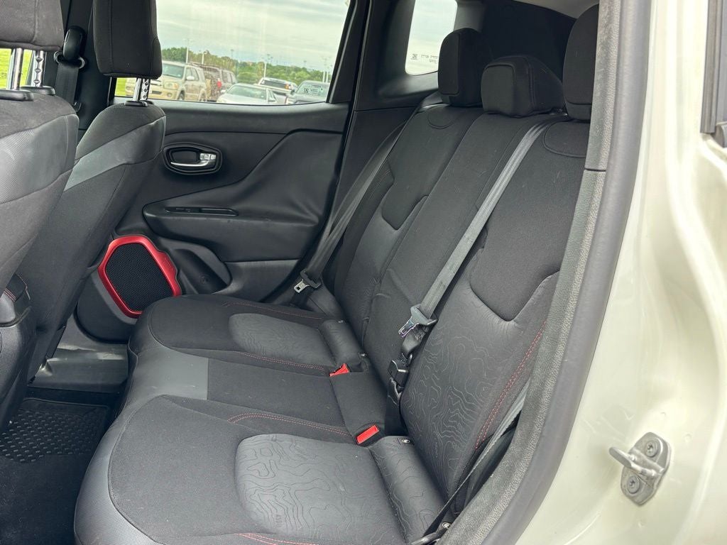 2016 Jeep Renegade Trailhawk