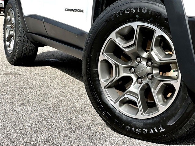 2022 Jeep Cherokee Trailhawk