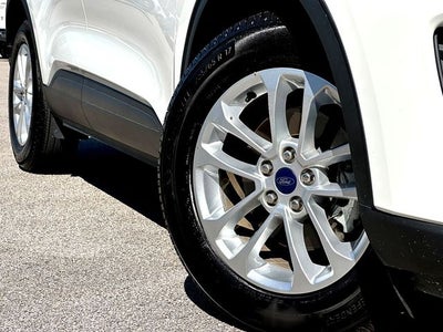 2022 Ford Escape SE