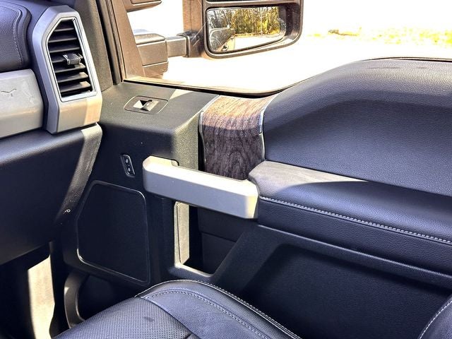 2018 Ford F-350SD Lariat