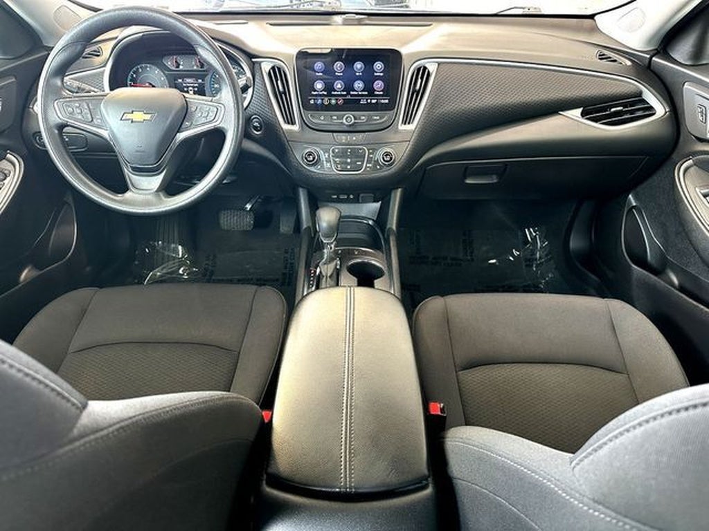2025 Chevrolet Malibu LT