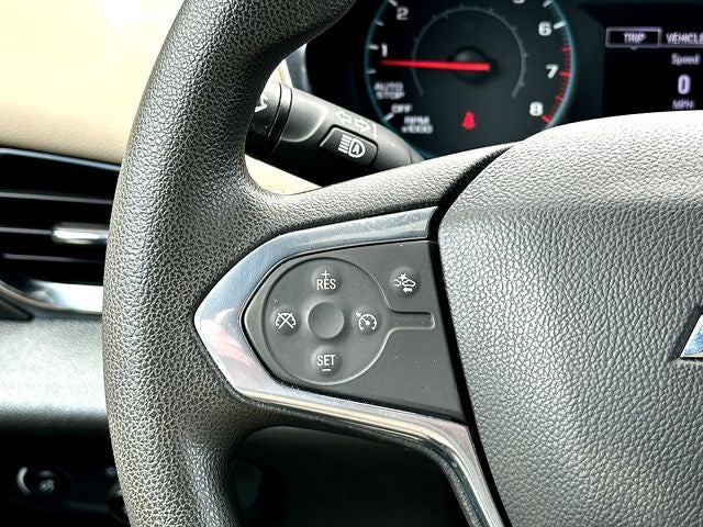 2022 Chevrolet Traverse LS w/1FL