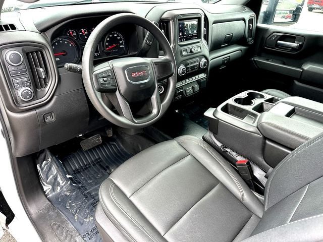2024 GMC Sierra 2500HD Pro