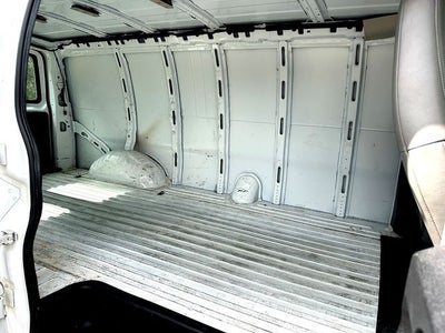 2022 GMC Savana 3500 Work Van