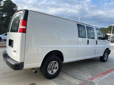 2022 GMC Savana 3500 Work Van