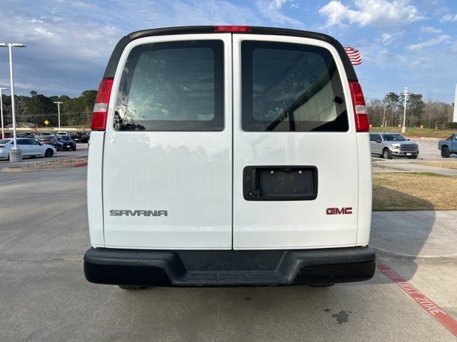 2022 GMC Savana 3500 Work Van
