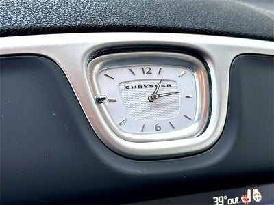 2023 Chrysler 300 Touring