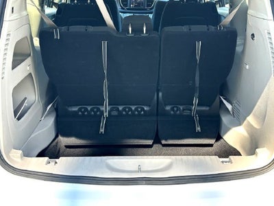 2024 Chrysler Voyager LX