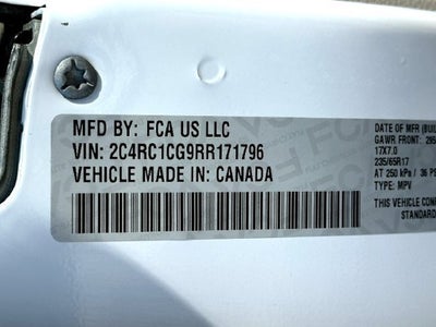 2024 Chrysler Voyager LX