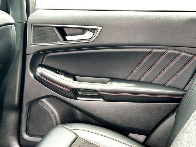 2021 Ford Edge ST Line
